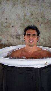 Descubre tu potencial con el método Wim Hof en Barcelona🧊🥶💪🏽

Reserva tu plaza para el Fundamentals Workshop en Barcelona y sumérgete en la magia de la respiración, la exposición al frío y el poder de la mente. ❄️

📍 09 Nov o 14 Dic · Espaimar CNB, Badalona
👉 Reserva ahora: https://activities.wimhofmethod.com/activities/fundamentals-workshop-barcelona-emilio-garmendia/68580

Respira. Siente. Rinde. 🧠🫁🫀🥶

#WimHofBarcelona #WimHofMethod #FundamentalsWorkshop #ColdExposure #Breathwork #BarcelonaWellness #MindBodyConnection #EmilioGarmendia #Resilience #TransformYourLife